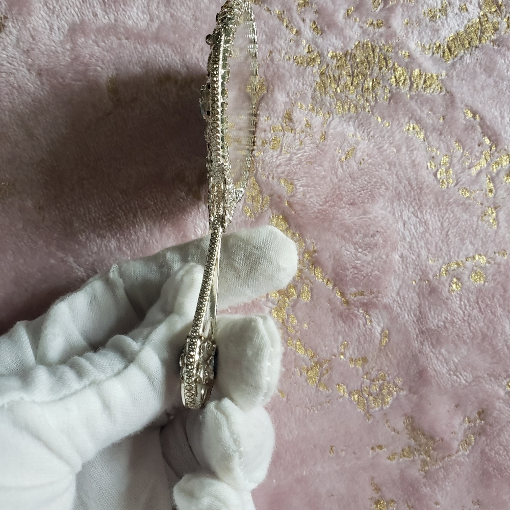 VTG MIRROR | Small Butterfly Hand Mirror - Picture 11 of 15